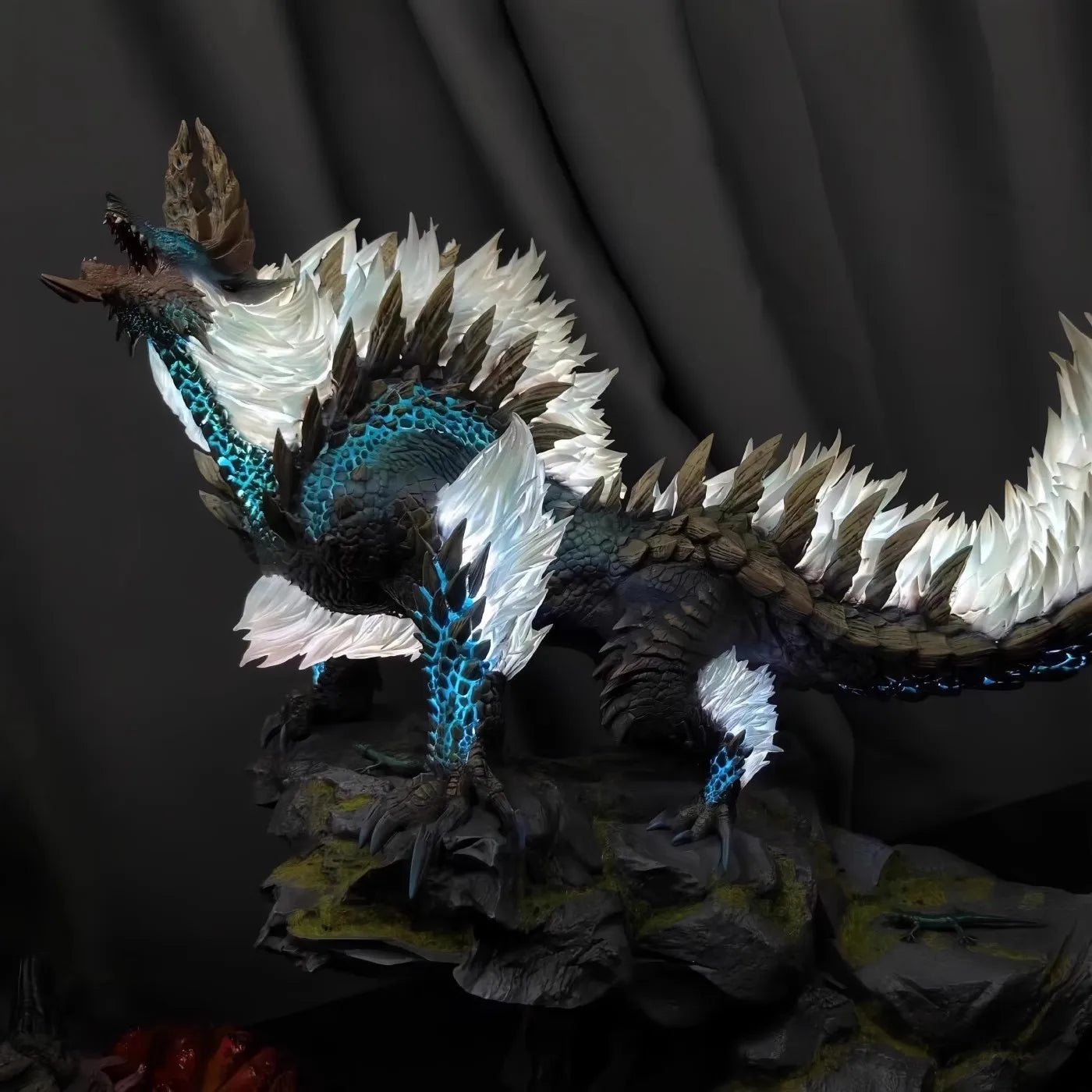 28cm Monster Hunter: World – Zinogre Action Figure Statue - Image 5